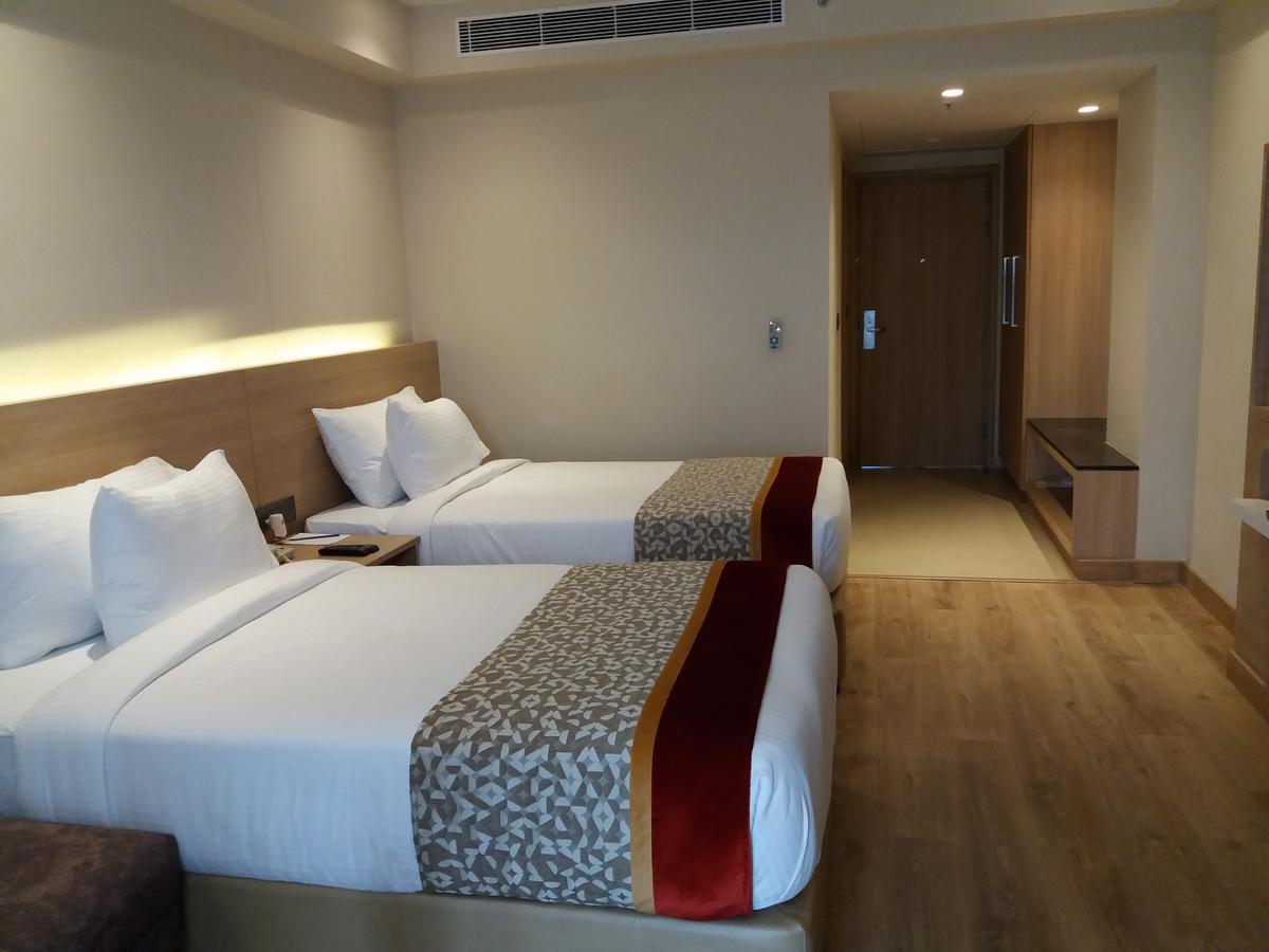 Hotel Oaks Bodhgaya Extérieur photo