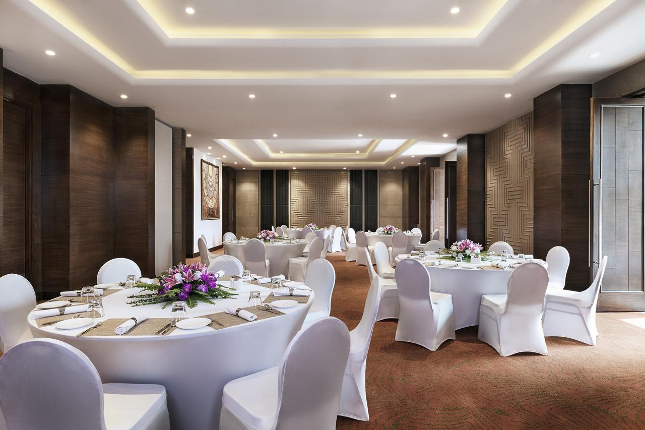 Hotel Oaks Bodhgaya Extérieur photo
